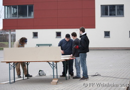 Bilder vom Bau des Sommertagswagen der JF Weinheim  2012  48 